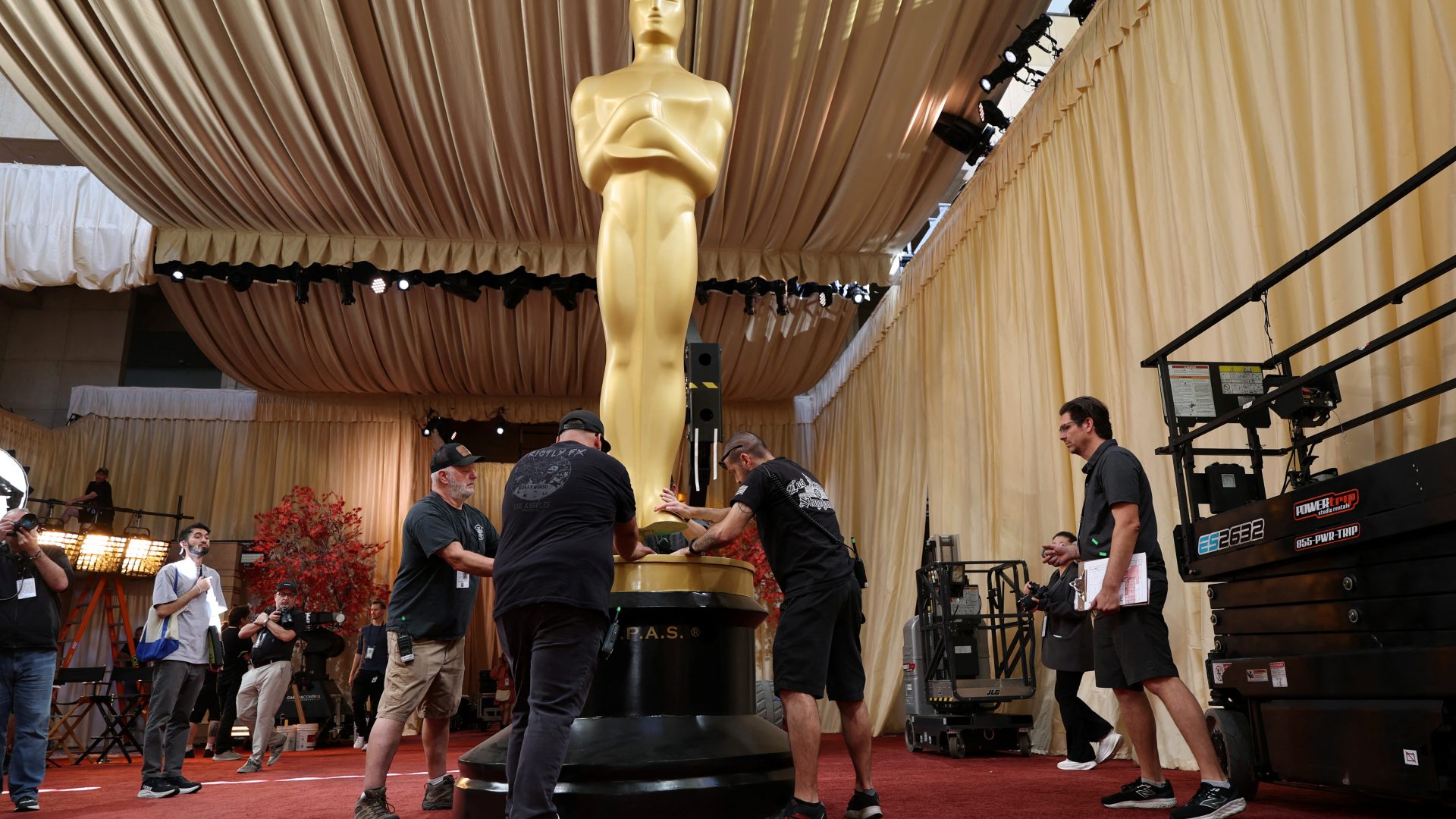 Exclusive: Behind The Scenes Of The Rehearsals For The 98th Academy Awards